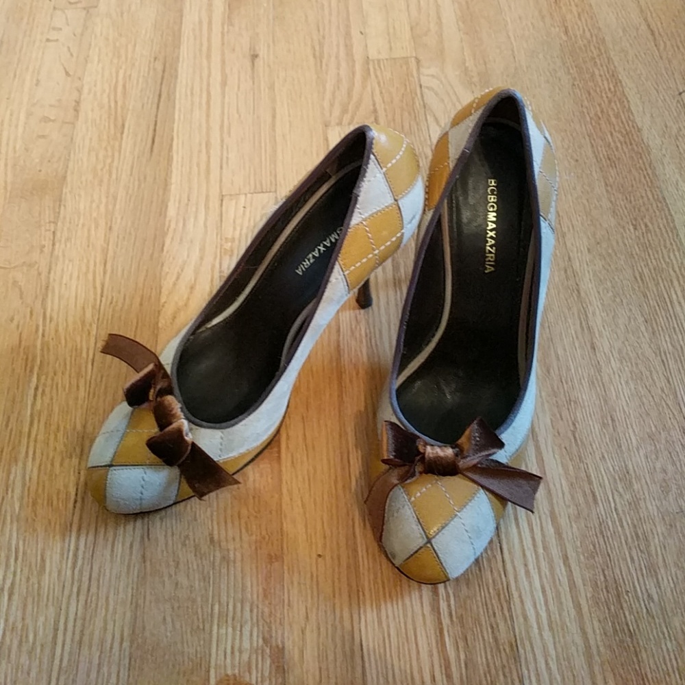 BCBG MAXAZARIA suede argyle stiletto